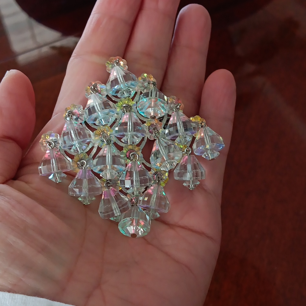 Vintage Aurora Borealis crystal large pin or brooch